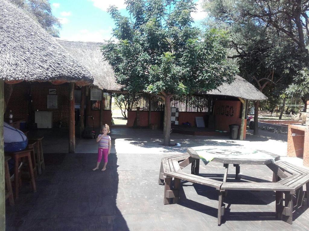 Camp Hogo Kavango Rundu Extérieur photo